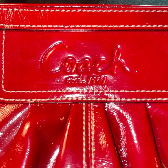 Coach purse, red patent leather, GORGEOUS - Picture 2 of 6